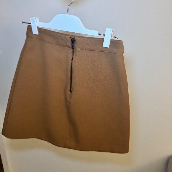Work Skirt - Picture 3 of 4